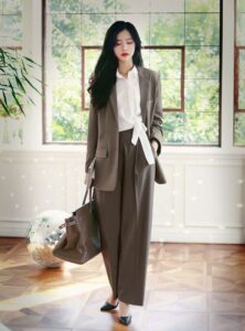 10+ Cách phối đồ với áo vest nữ hợp thời trang, sang trọng